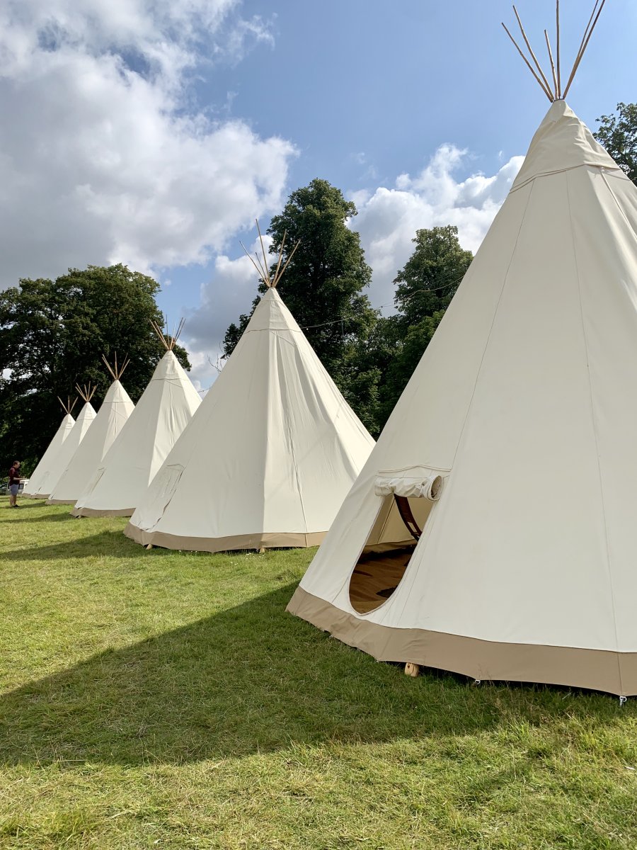 Luxury Tipi