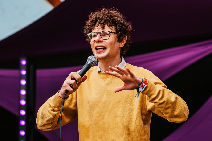 Simon Amstell