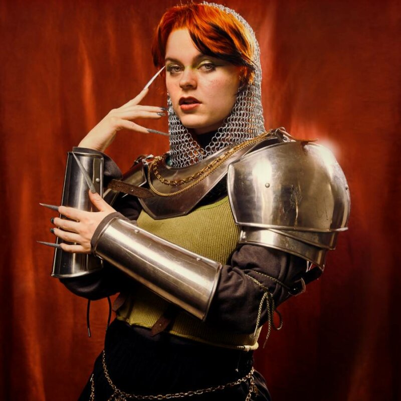 Profile image for Ellie Dixon